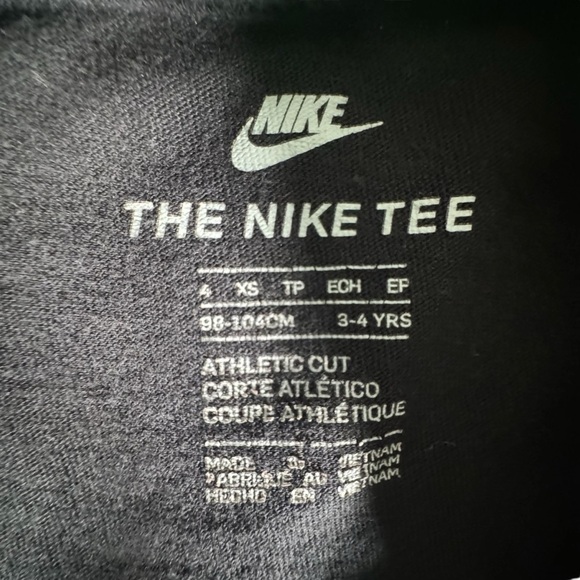 Nike Boys Clothes Lot Sz 4 (XS) Shirts Shorts Pants Athletic Dri-FIT Outfit Set - Picture 7 of 15